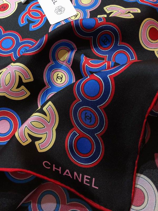 Chanel silk scarf 90X90cm E34 (15)